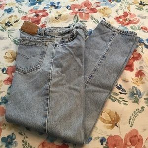 Vintage 90s High Rise Levi’s 550 Student 28x29